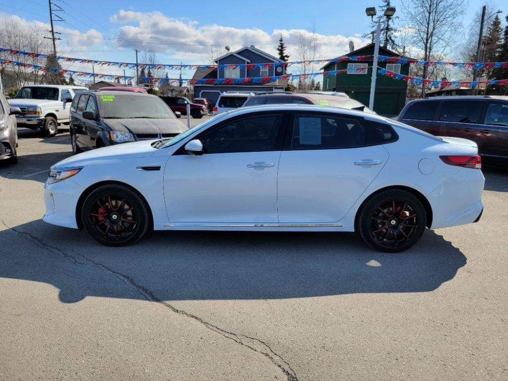 2018 WHITE KIA OPTIMA SXL (5XXGV4L27JG) with an 2.0L engine, Automatic transmission, located at 929 East 8th Ave, Anchorage, 99501, (907) 274-2277, 61.214783, -149.866074 - Photo #1