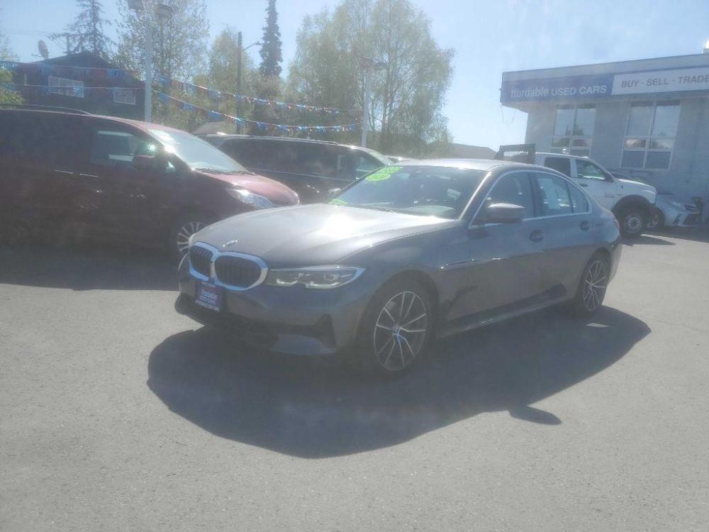 2020 BMW 330XI (3MW5R7J05L8) with an 2.0L engine, Automatic transmission, located at 929 East 8th Ave, Anchorage, 99501, (907) 274-2277, 61.214783, -149.866074 - Photo #0
