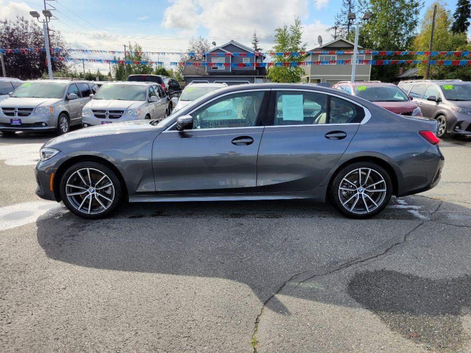 2020 GRAY BMW 330XI (3MW5R7J05L8) with an 2.0L engine, Automatic transmission, located at 929 East 8th Ave, Anchorage, 99501, (907) 274-2277, 61.214783, -149.866074 - Photo #1