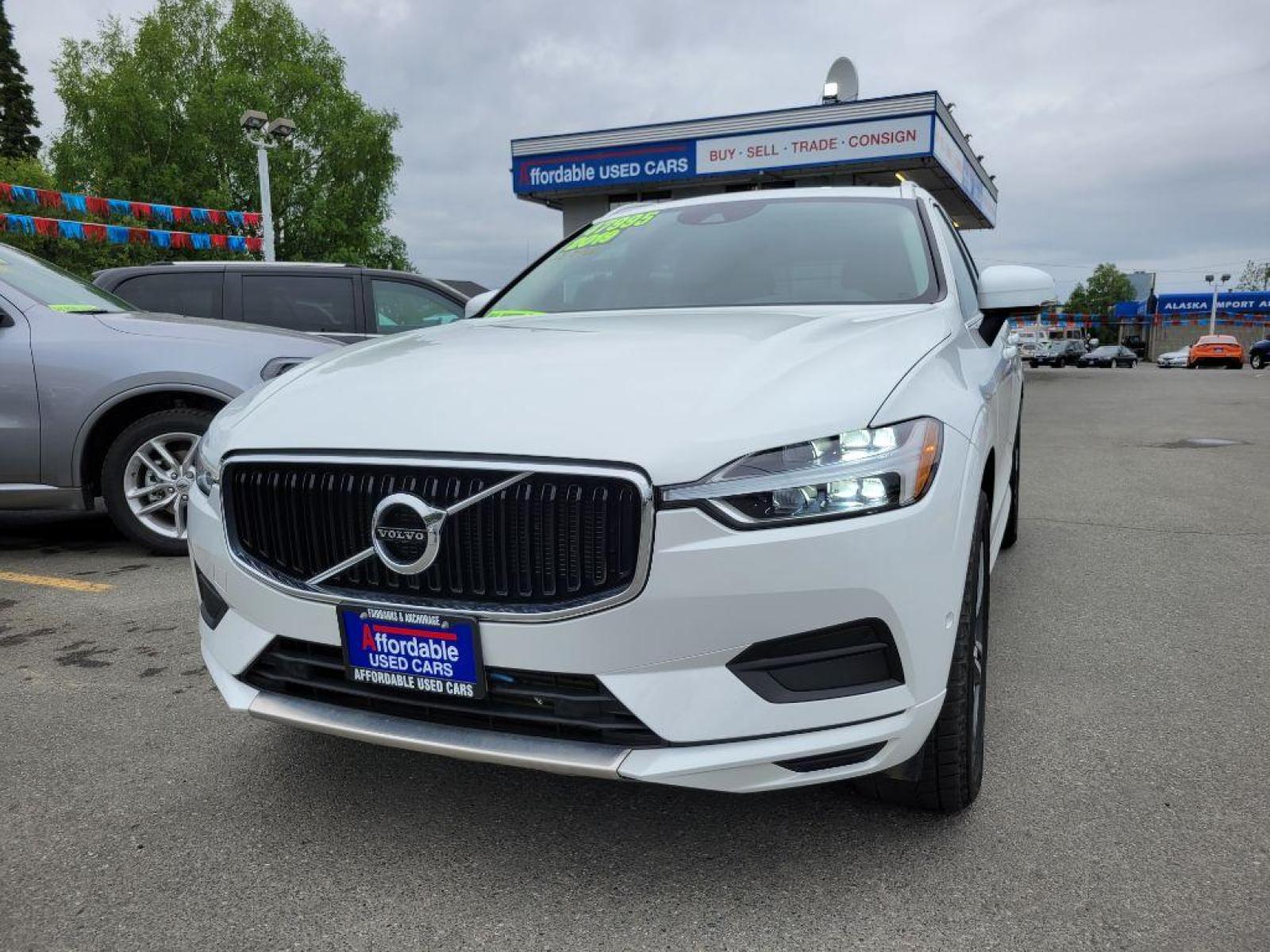 2019 WHITE VOLVO XC60 T6 (YV4A22RK6K1) with an 2.0L engine, Automatic transmission, located at 929 East 8th Ave, Anchorage, 99501, (907) 274-2277, 61.214783, -149.866074 - Photo #0