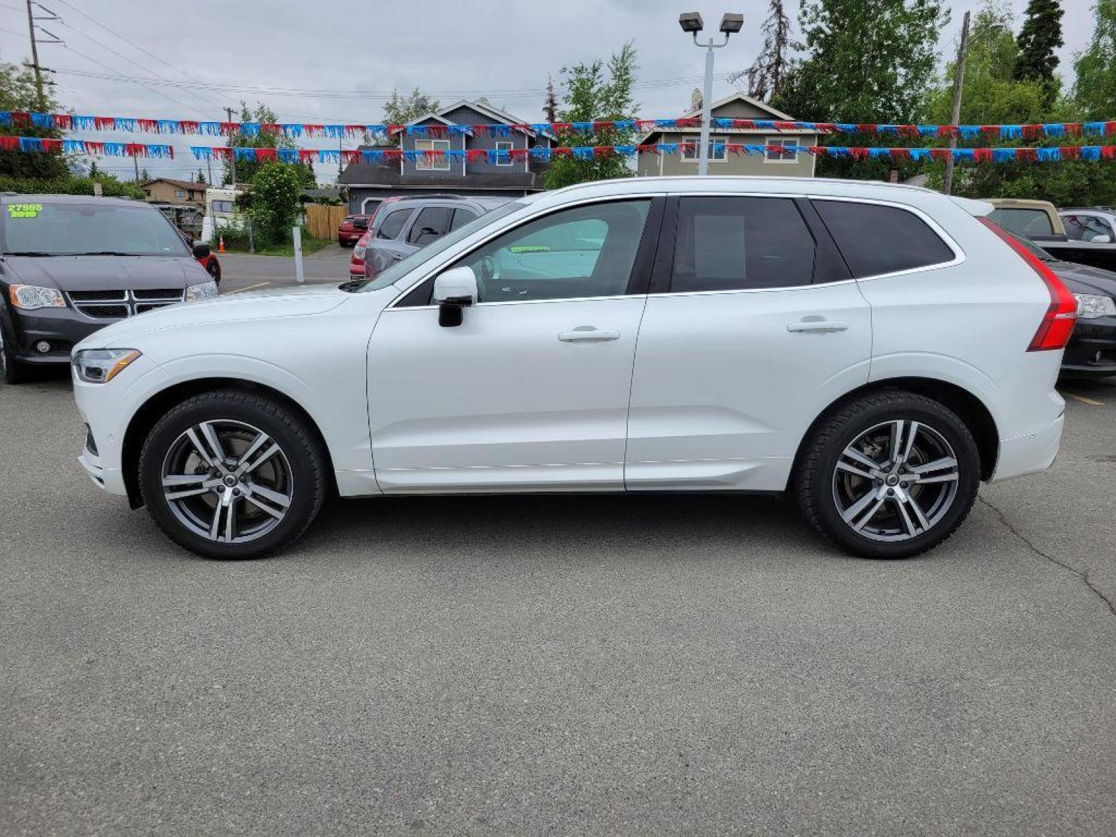 2019 WHITE VOLVO XC60 T6 (YV4A22RK6K1) with an 2.0L engine, Automatic transmission, located at 929 East 8th Ave, Anchorage, 99501, (907) 274-2277, 61.214783, -149.866074 - Photo #1
