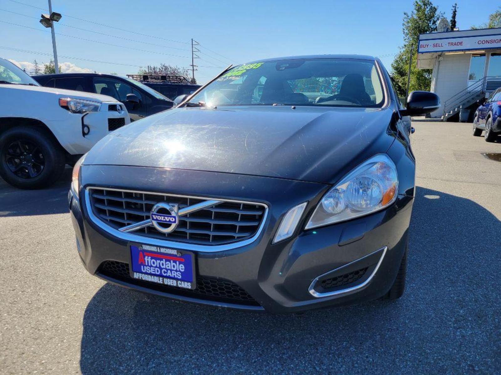 2012 GRAY VOLVO S60 T5 (YV1622FSXC2) with an 2.4L engine, Automatic transmission, located at 929 East 8th Ave, Anchorage, 99501, (907) 274-2277, 61.214783, -149.866074 - Photo #0