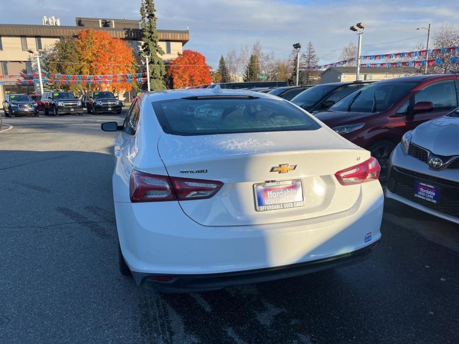 2020 WHITE CHEVROLET MALIBU LT LT (1G1ZD5ST1LF) with an 1.5L engine, Continuously Variable transmission, located at 929 East 8th Ave, Anchorage, 99501, (907) 274-2277, 61.214783, -149.866074 - Photo #2
