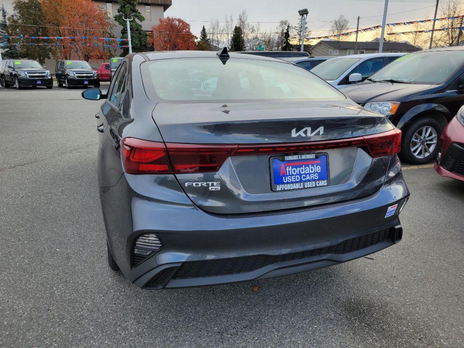 2022 BLUE KIA FORTE FE (3KPF24AD4NE) with an 2.0L engine, Automatic transmission, located at 929 East 8th Ave, Anchorage, 99501, (907) 274-2277, 61.214783, -149.866074 - Photo #2