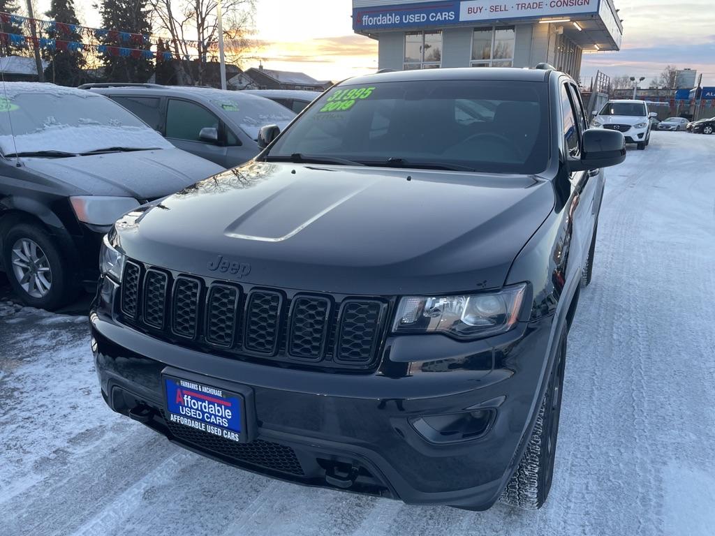 photo of 2019 JEEP GRAND CHEROKEE 4DR