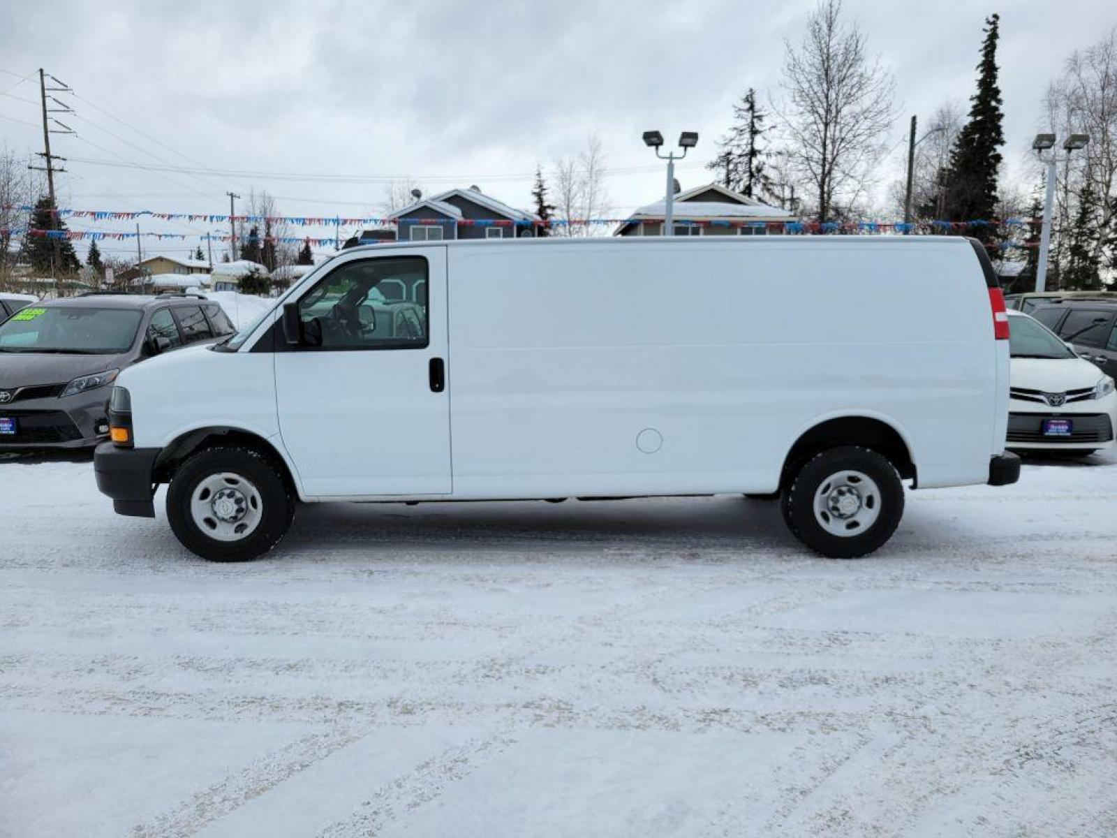 2020 WHITE CHEVROLET EXPRESS G2500 (1GCWGBFP8L1) with an 4.3L engine, Automatic transmission, located at 929 East 8th Ave, Anchorage, AK, 99501, (907) 274-2277, 61.214783, -149.866074 - Photo #1