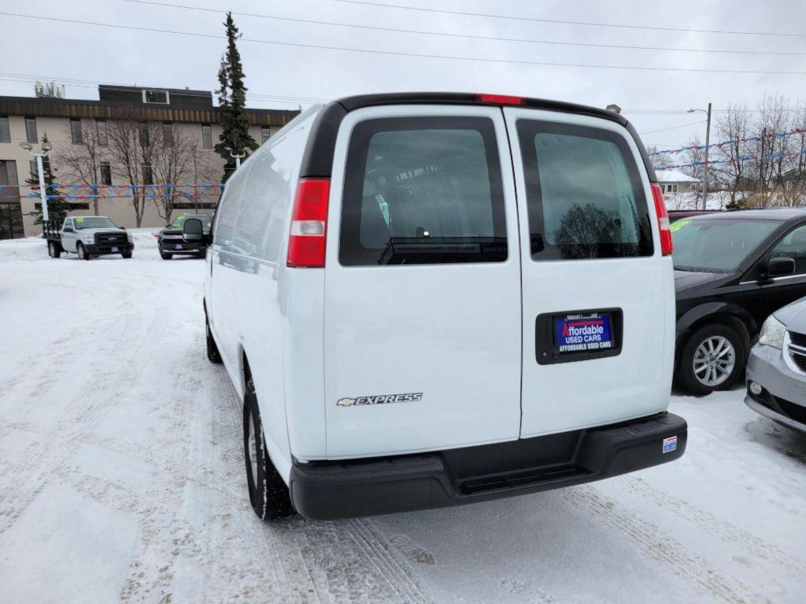 2020 WHITE CHEVROLET EXPRESS G2500 (1GCWGBFP8L1) with an 4.3L engine, Automatic transmission, located at 929 East 8th Ave, Anchorage, AK, 99501, (907) 274-2277, 61.214783, -149.866074 - Photo #2