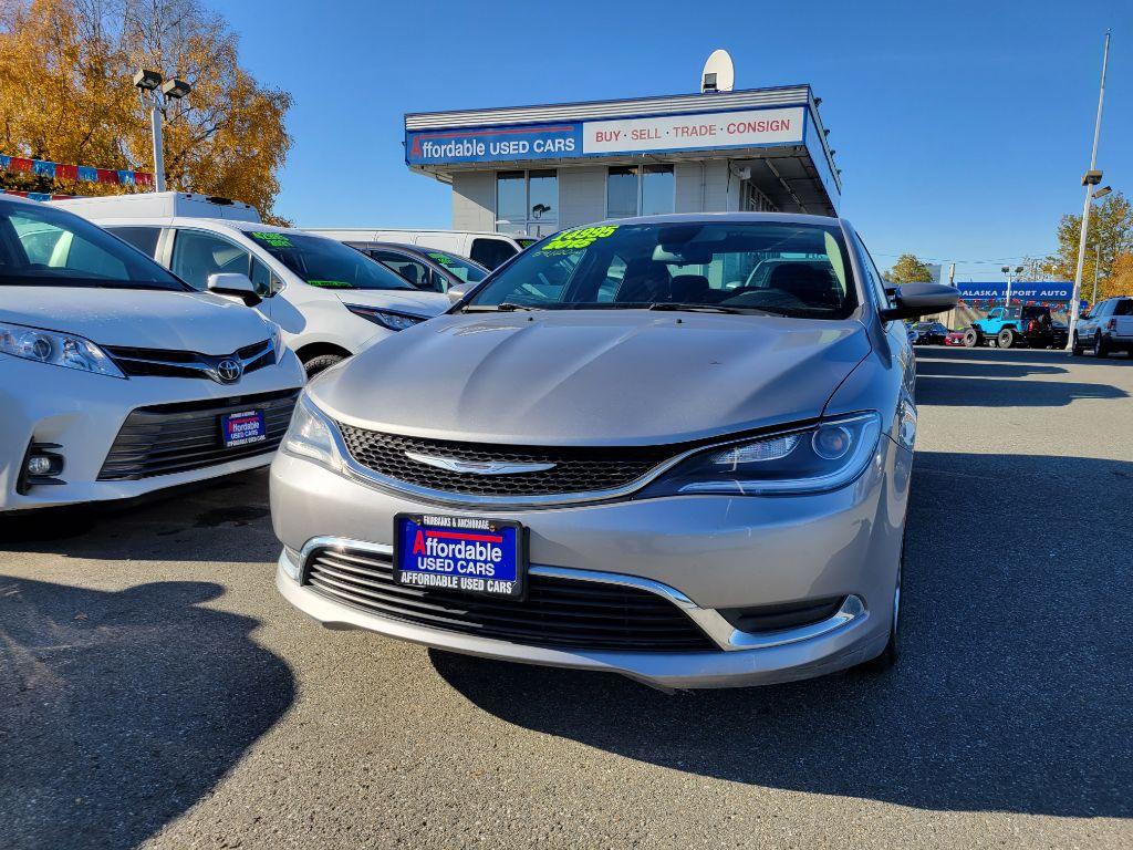 photo of 2015 CHRYSLER 200 4DR