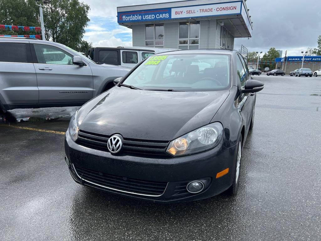 photo of 2013 VOLKSWAGEN GOLF 4DR