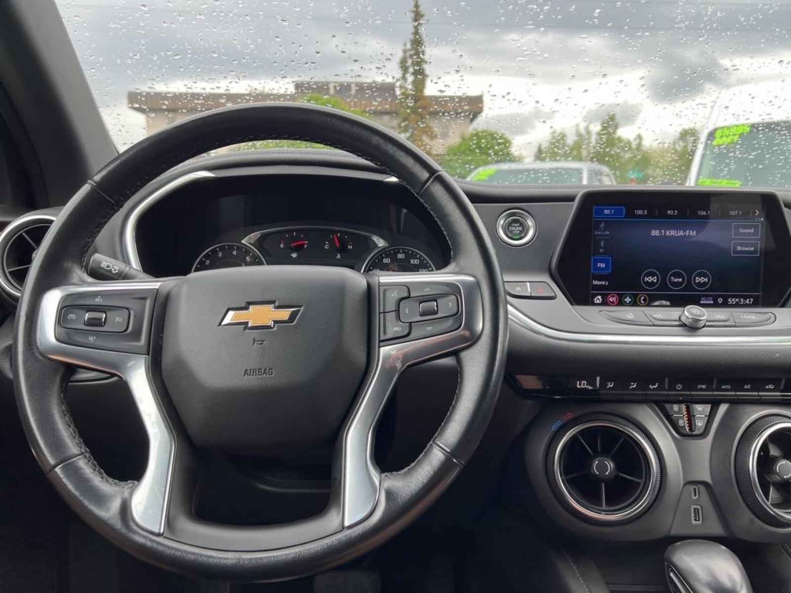 2020 BLACK CHEVROLET BLAZER 2LT (3GNKBHRSXLS) with an 3.6L engine, Automatic transmission, located at 929 East 8th Ave, Anchorage, AK, 99501, (907) 274-2277, 61.214783, -149.866074 - Photo #5