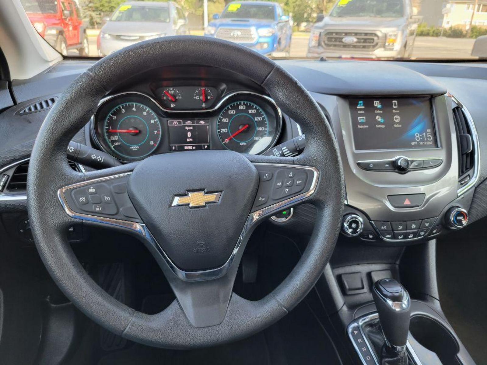 2018 RED CHEVROLET CRUZE LT (1G1BE5SM9J7) with an 1.4L engine, Automatic transmission, located at 929 East 8th Ave, Anchorage, AK, 99501, (907) 274-2277, 61.214783, -149.866074 - Photo #4