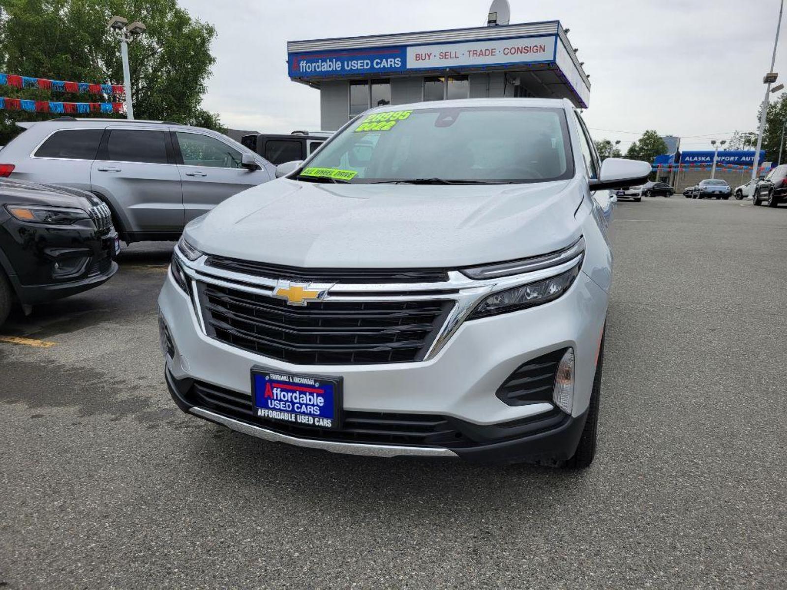 2022 SILVER CHEVROLET EQUINOX LT (3GNAXUEV0NL) with an 1.5L engine, Automatic transmission, located at 929 East 8th Ave, Anchorage, AK, 99501, (907) 274-2277, 61.214783, -149.866074 - Photo #0