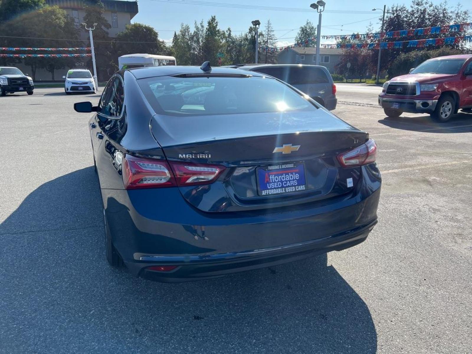 2022 BLUE CHEVROLET MALIBU LT (1G1ZD5ST5NF) with an 1.5L engine, Automatic transmission, located at 929 East 8th Ave, Anchorage, AK, 99501, (907) 274-2277, 61.214783, -149.866074 - Photo #2