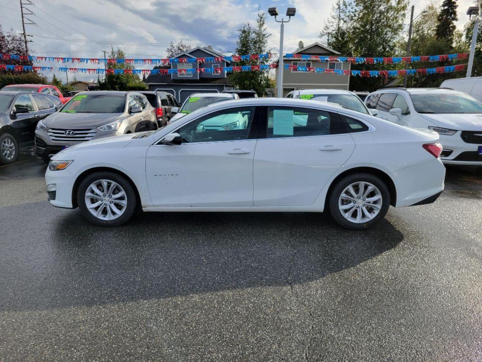2020 WHITE CHEVROLET MALIBU LT (1G1ZD5ST5LF) with an 1.5L engine, Continuously Variable transmission, located at 929 East 8th Ave, Anchorage, AK, 99501, (907) 274-2277, 61.214783, -149.866074 - Photo #1