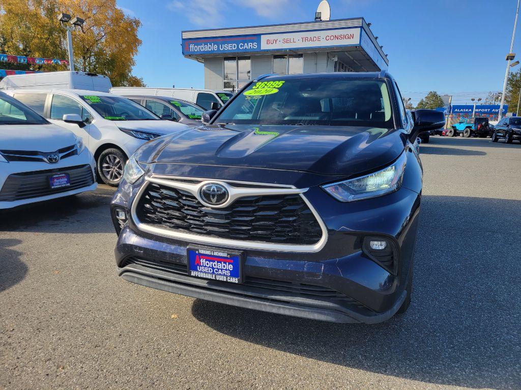 photo of 2020 TOYOTA HIGHLANDER 4DR