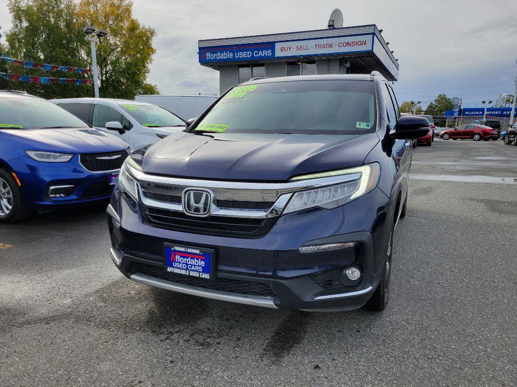 photo of 2019 HONDA PILOT 4DR