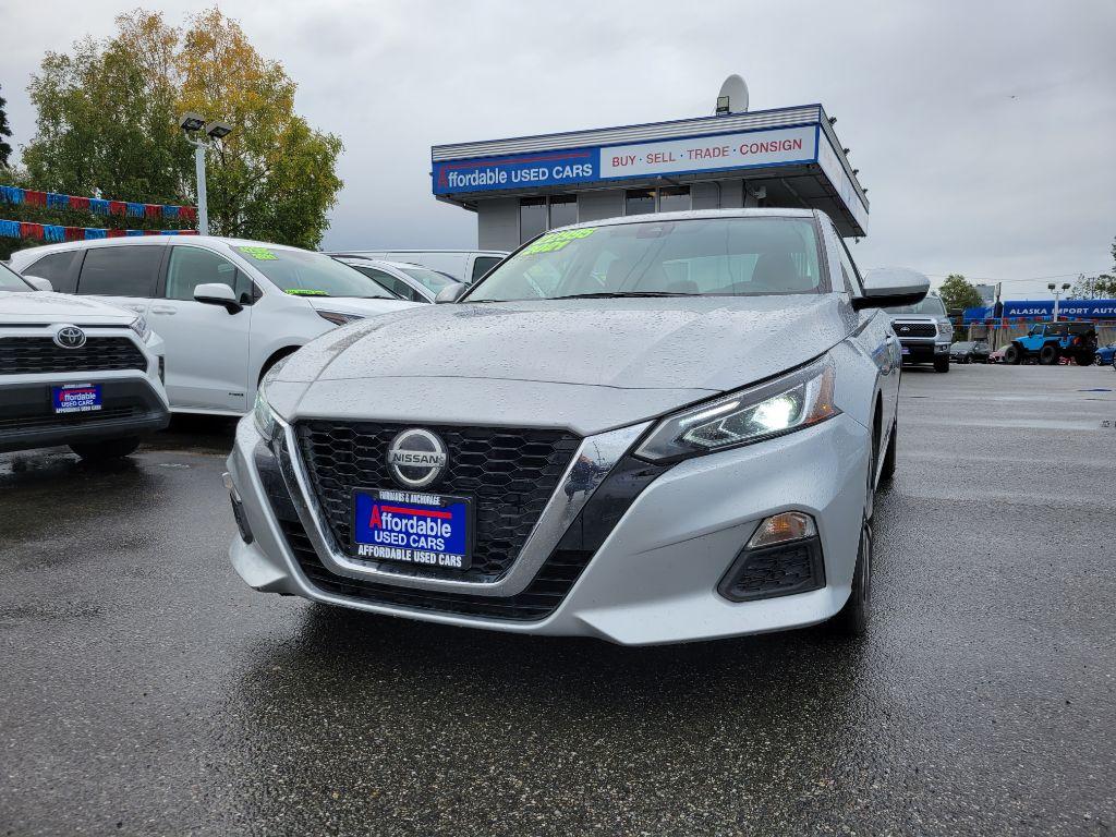 photo of 2021 NISSAN ALTIMA SV 4DR