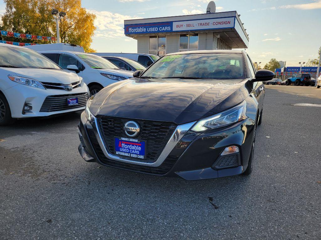 photo of 2021 NISSAN ALTIMA SV 4DR