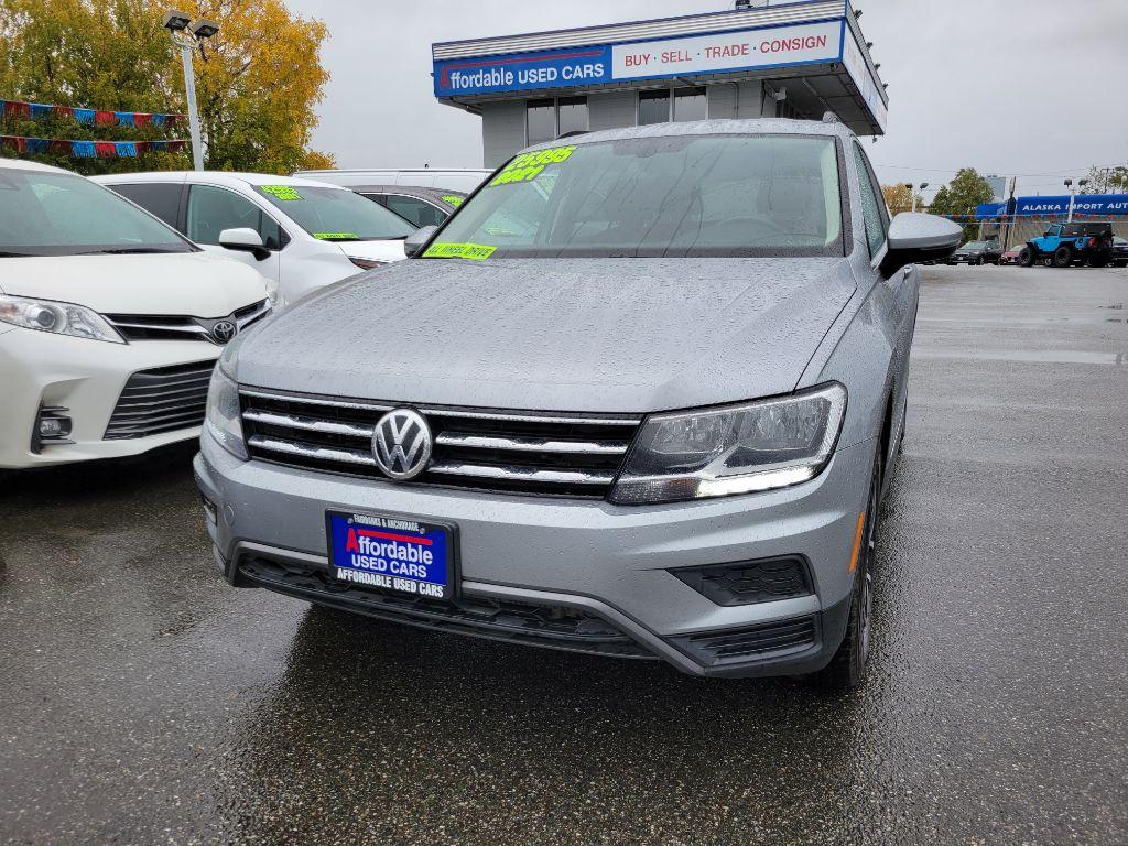 photo of 2021 VOLKSWAGEN TIGUAN SE 4DR