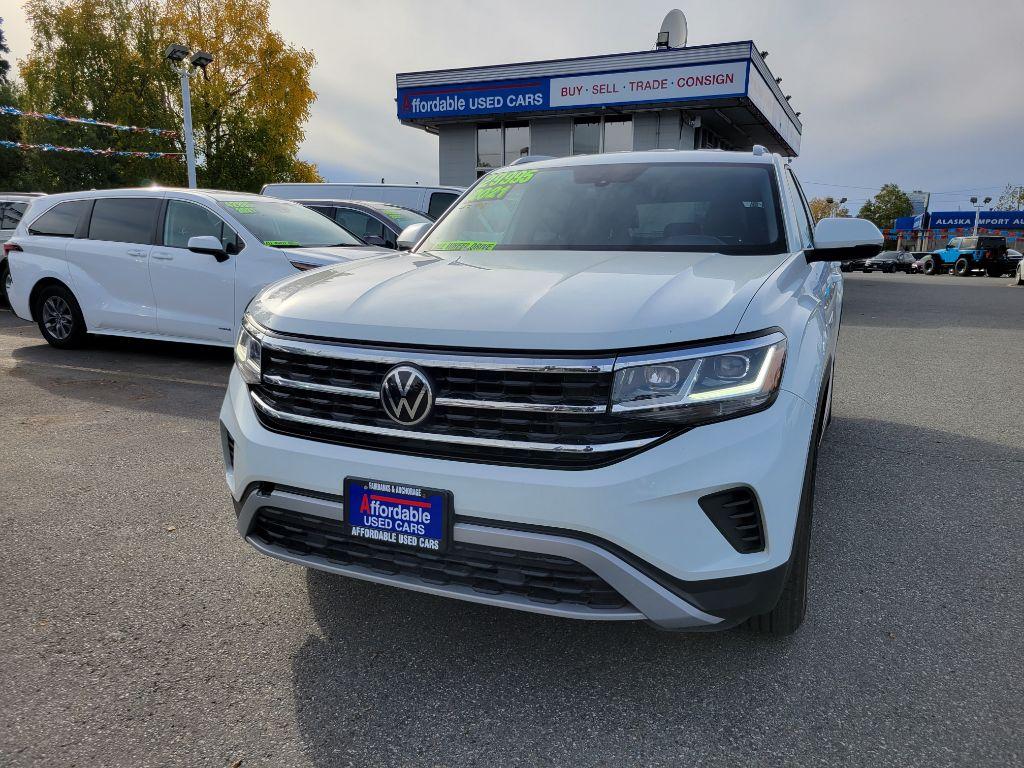 photo of 2021 VOLKSWAGEN ATLAS CROSS SPO 4DR