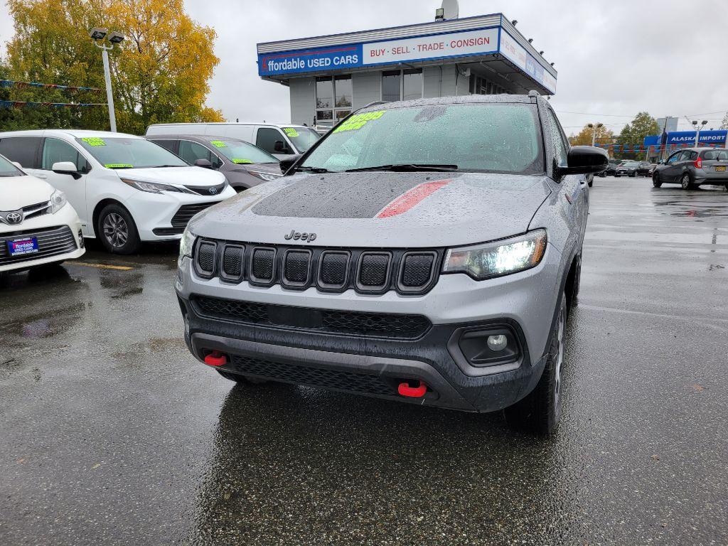 photo of 2022 JEEP COMPASS 4DR