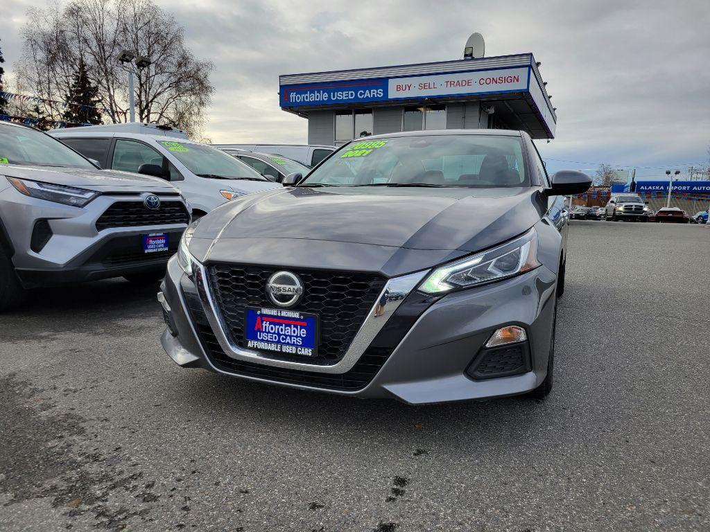 photo of 2021 NISSAN ALTIMA SV 4DR