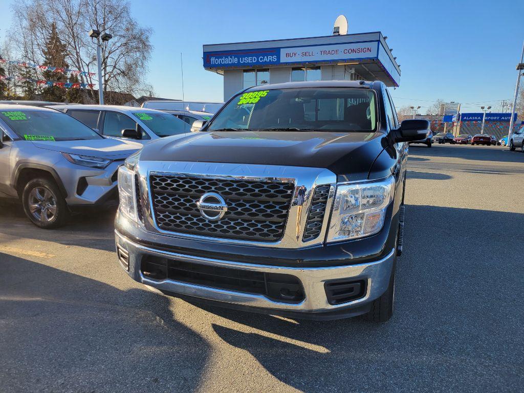 photo of 2018 NISSAN TITAN 2DR