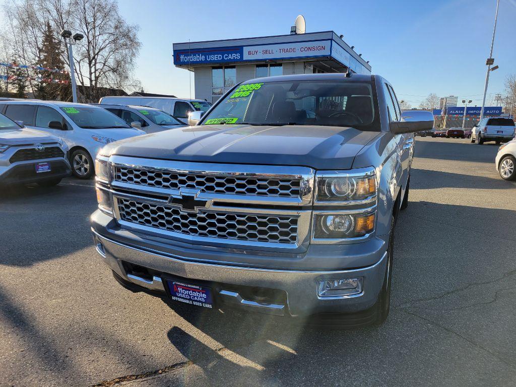 photo of 2015 CHEVROLET SILVERADO 1500 4DR