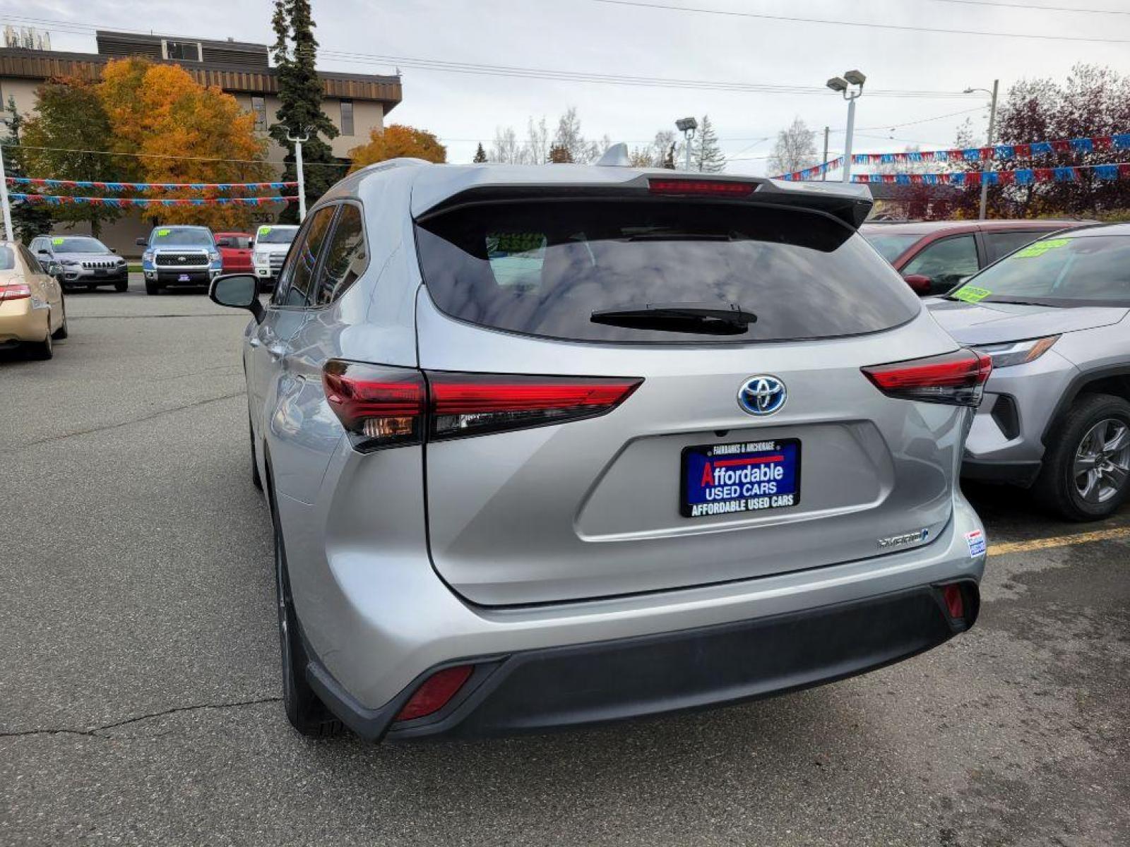 Affordable Used Cars Anchorage - 2022 TOYOTA HIGHLANDER XLE 4DR