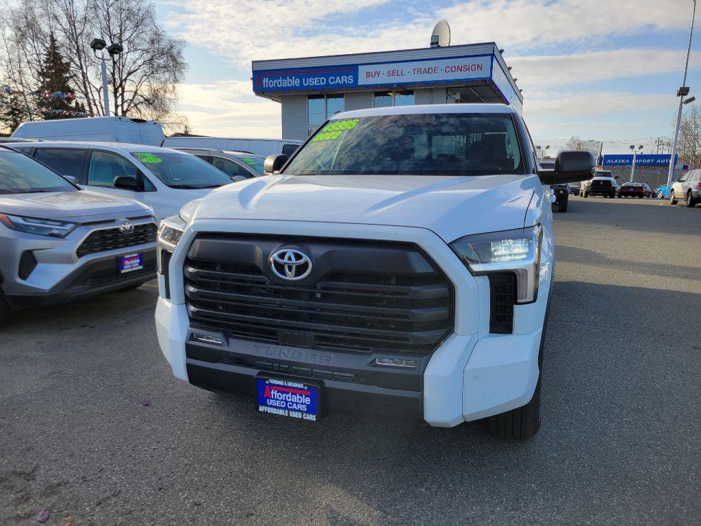 photo of 2022 TOYOTA TUNDRA SR5 4DR