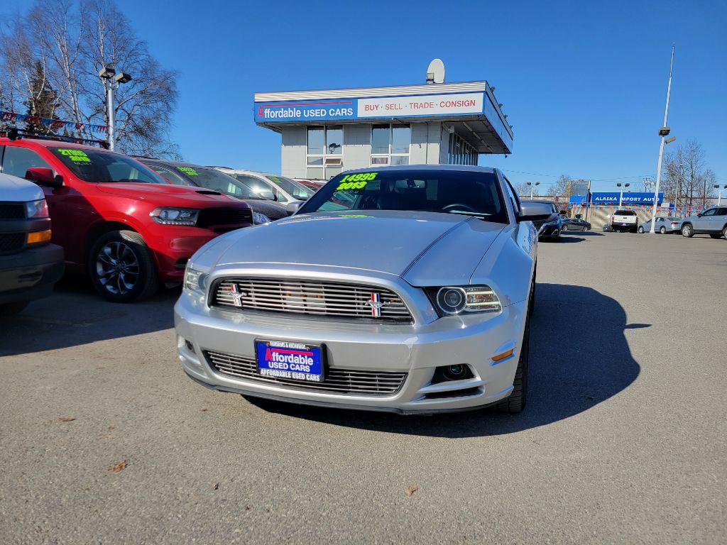 photo of 2013 FORD MUSTANG 2DR