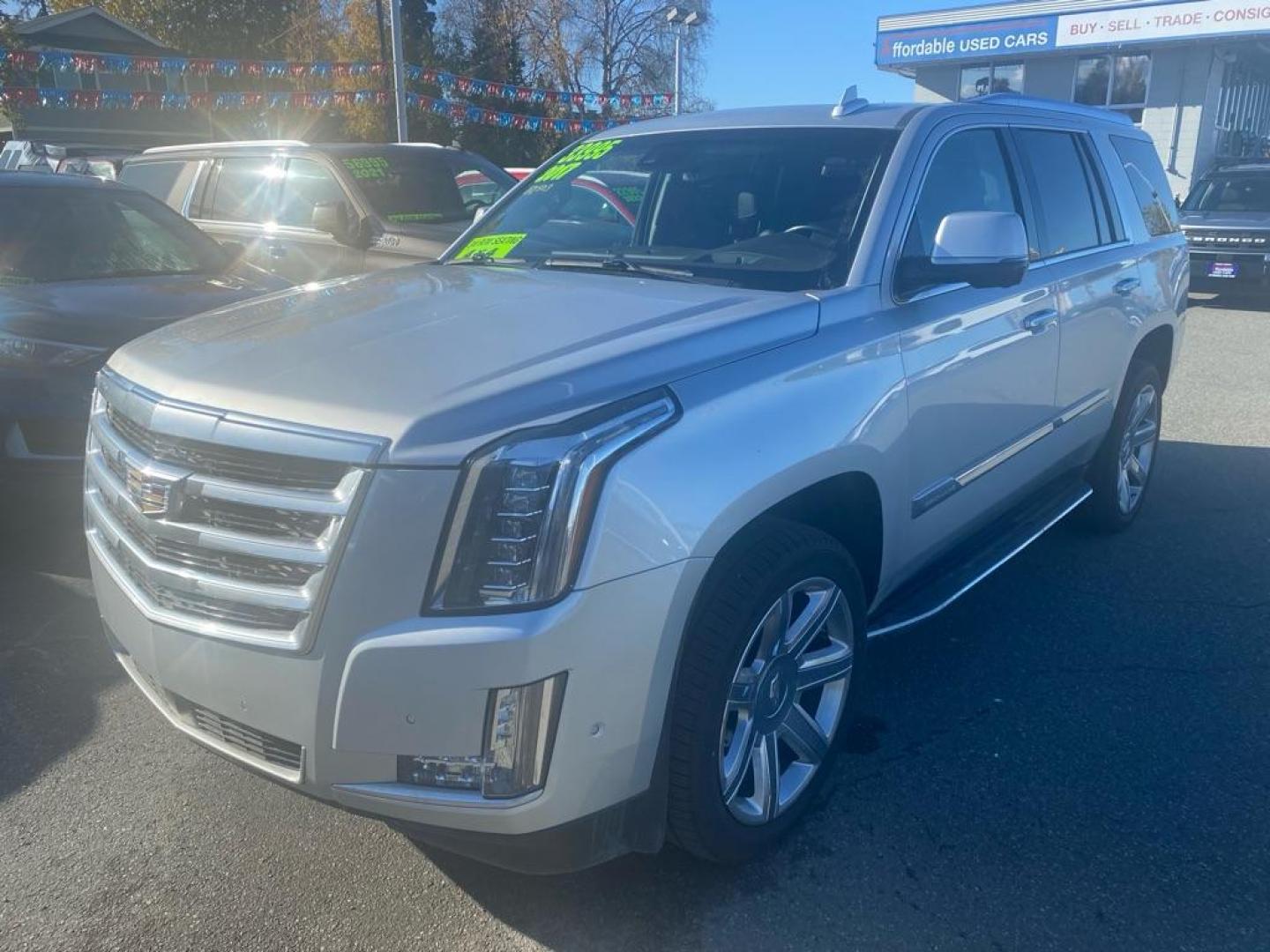 2017 Cadillac Escalade Premium Luxury's photo