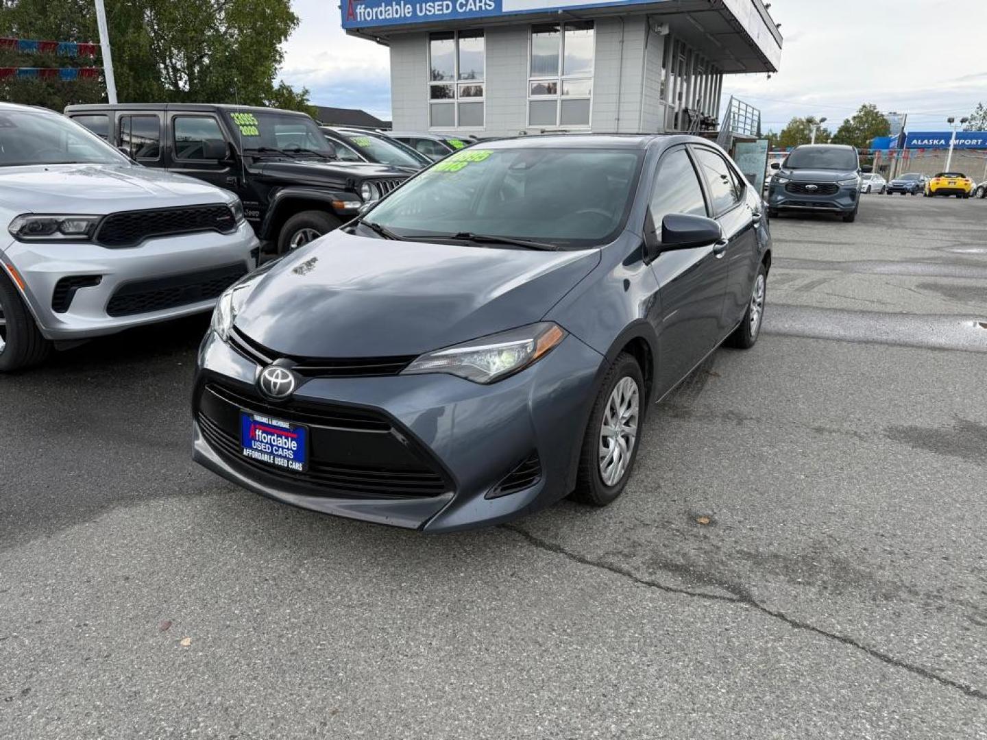 2018 Toyota Corolla LE's photo
