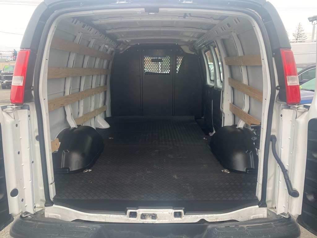 2021 Chevrolet Express Cargo Work Van - Photo 6