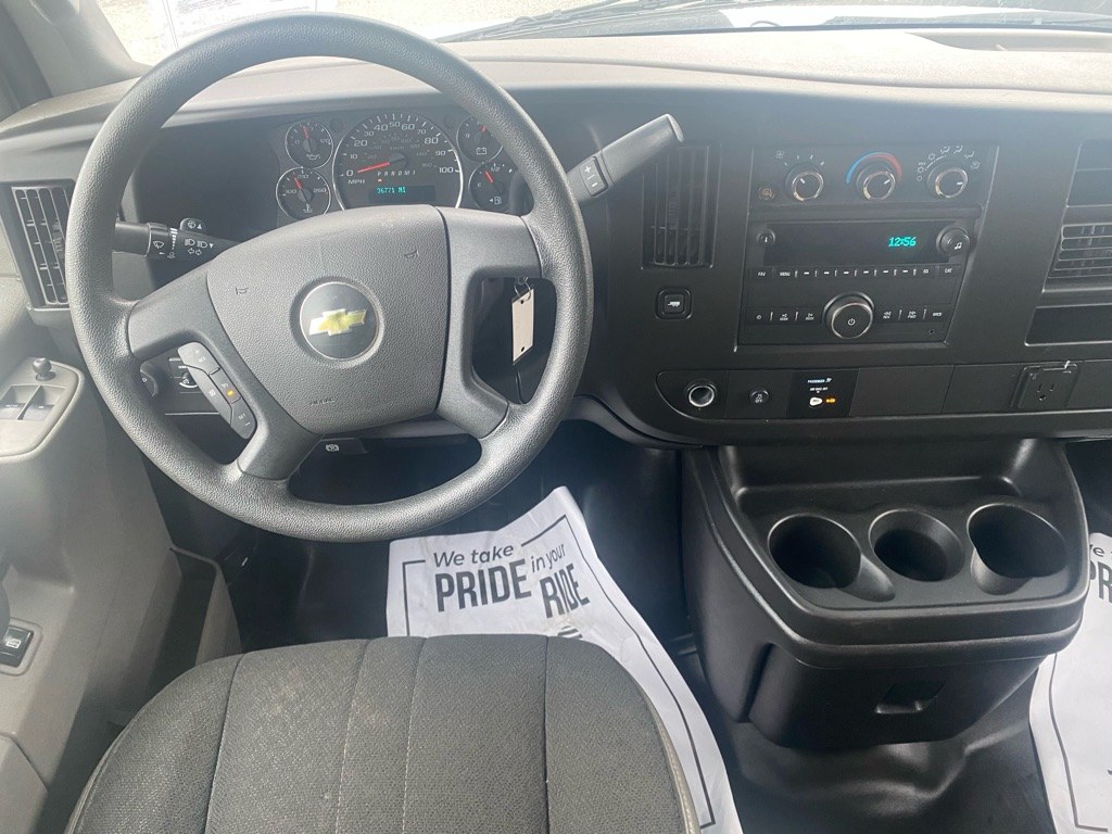 2021 Chevrolet Express Cargo Work Van - Photo 7