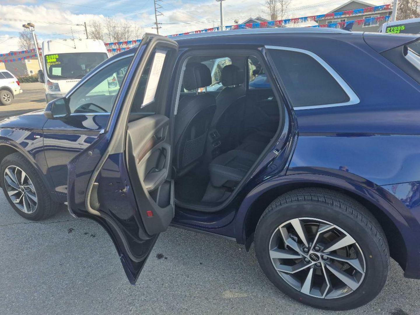 2024 Audi Q5 45 Premium Plus's photo