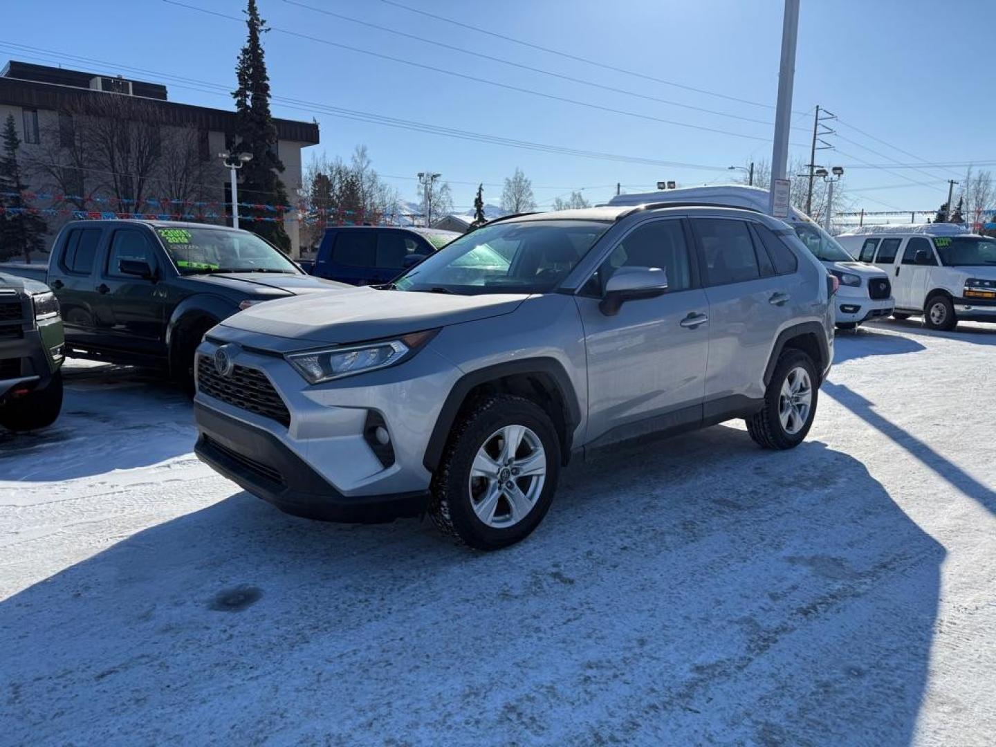 2020 Toyota RAV4 XLE
