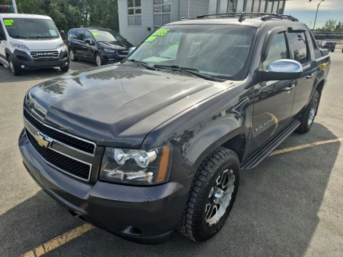 2011 CHEVROLET AVALANCHE LS
